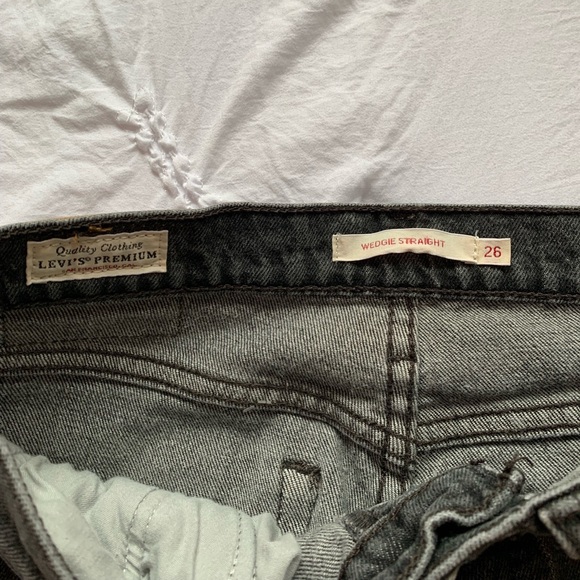 NWOT Black Levi’s straight leg jeans - Picture 2 of 3